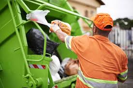 Best Garage Cleanout  in Pike Creek, DE